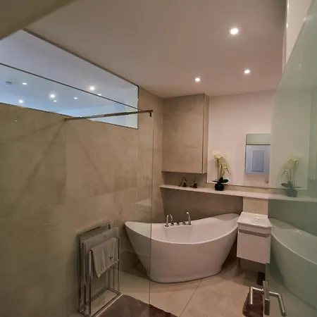 Business Hoefle Lejlighedshotel 4*